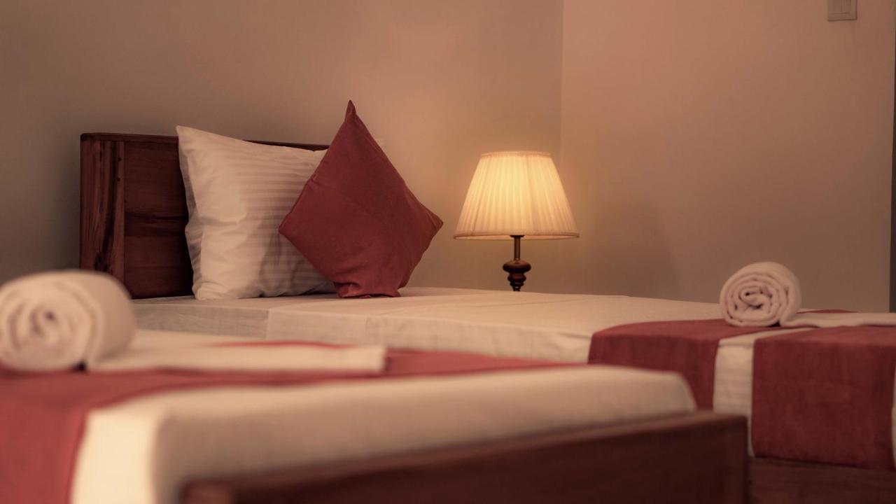 Bohemian Hotel - Negombo Kurana Katunayaka Esterno foto